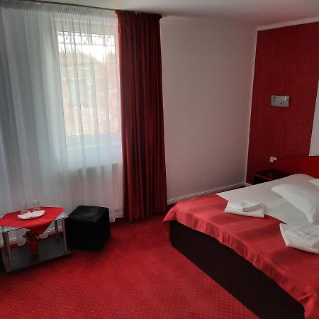 Pensiunea D&D Fagaras Ngoại thất bức ảnh