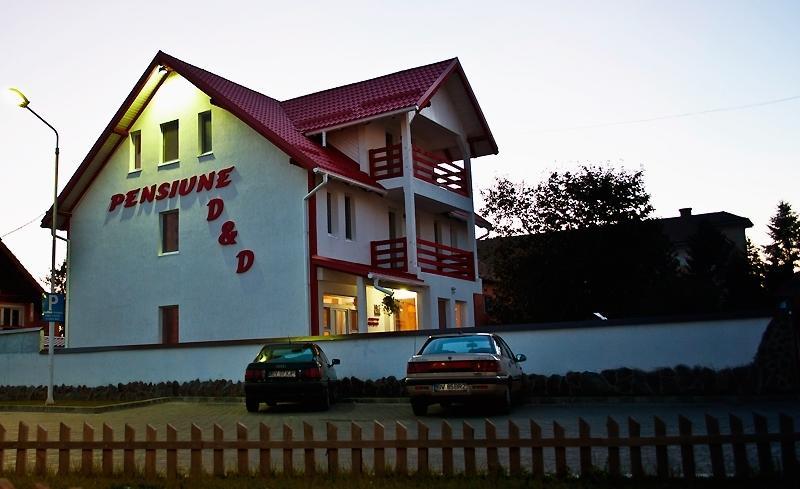 Pensiunea D&D Fagaras Ngoại thất bức ảnh