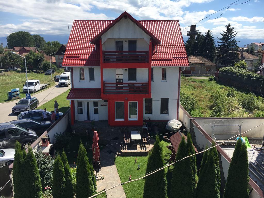 Pensiunea D&D Fagaras Ngoại thất bức ảnh